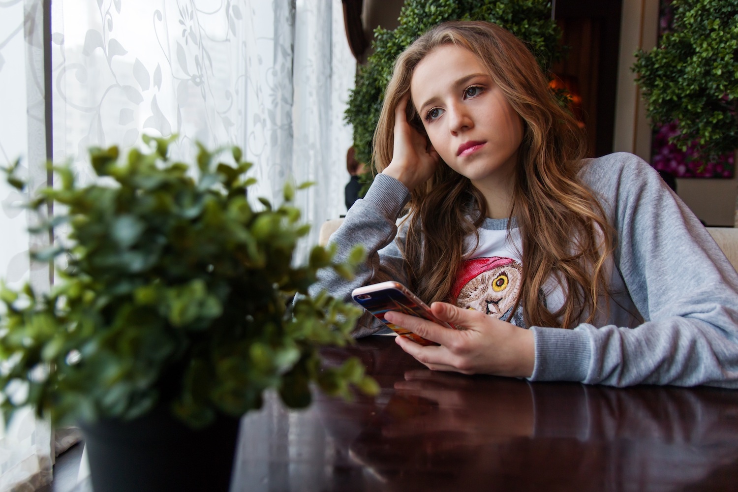 <span id="hs_cos_wrapper_name" class="hs_cos_wrapper hs_cos_wrapper_meta_field hs_cos_wrapper_type_text" style="" data-hs-cos-general-type="meta_field" data-hs-cos-type="text" >Digital helsestasjon for ungdom: På ungdommens premisser</span>